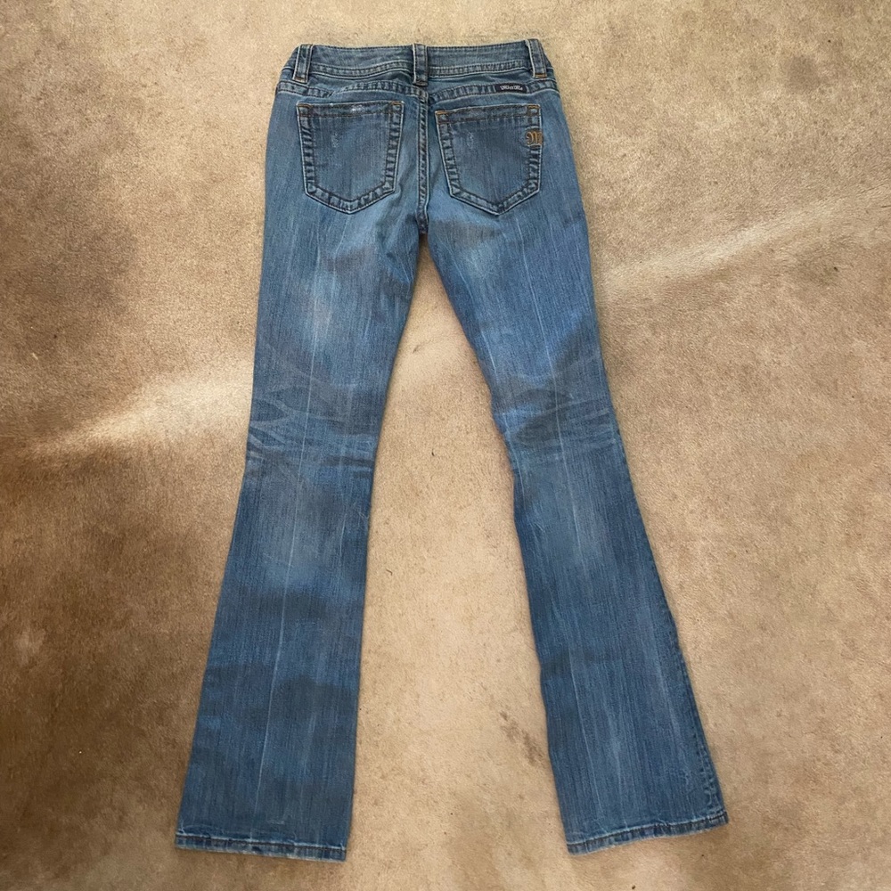 Miss Me. Bootcut. Size 26